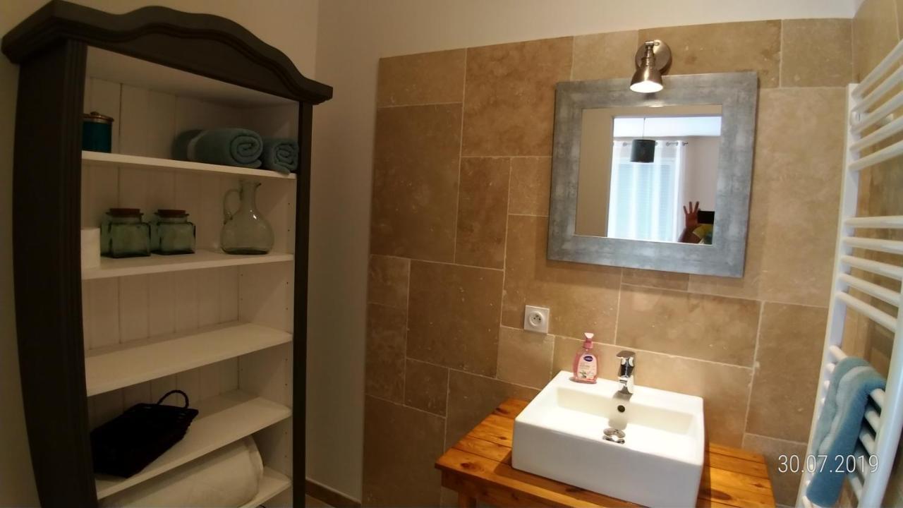 Les 3 Provinces Panzió Couffy Kültér fotó